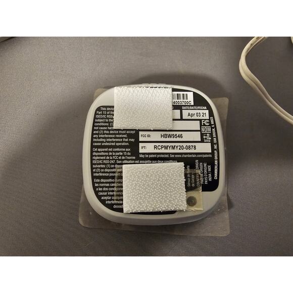 Chamberlain MYQ-G0401 myQ Wi-Fi Smart Garage Door Opener Control - tested - Picture 3 of 5